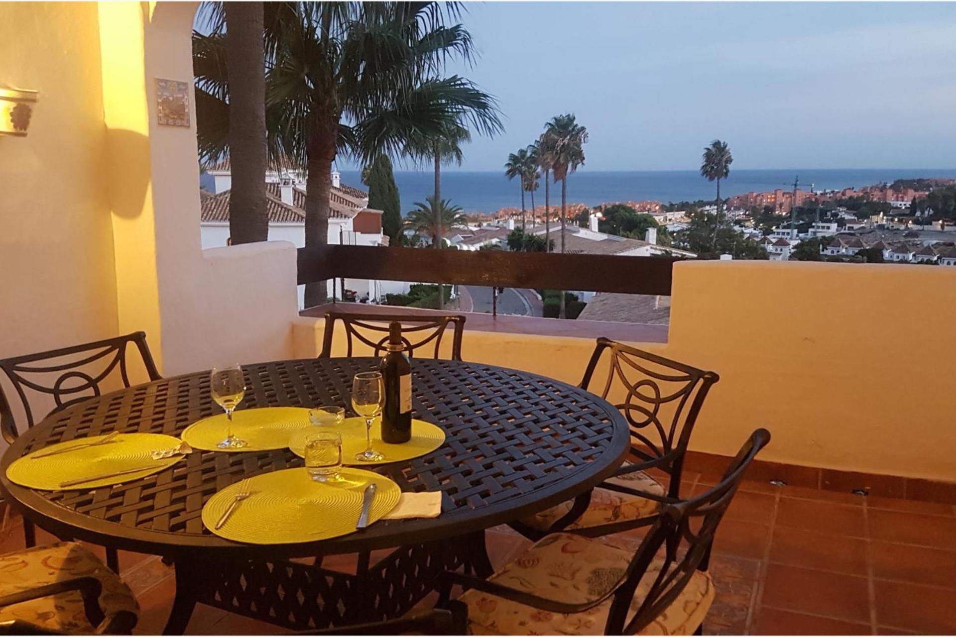 Апартаменти Modern Duquesa 2 Bed Outstanding View Of Sea Golf Манільва Екстер'єр фото